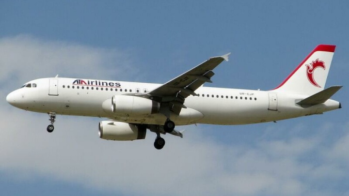 پرواز تهران- اهواز به دلیل بدی آب و هوا به مهرآباد بازگشت