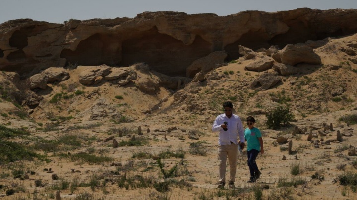 طنین صدای قمرالملوک وزیر، تیمورتاش و فروغی در یک مستند