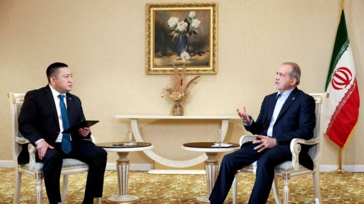 پزشکیان: گسترش و تعمیق روابط ایران و قزاقستان به نفع دو کشور و منطقه است