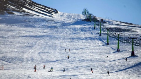 فیلم/ آماده‌سازی پیست اسکی توچال