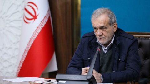 پزشکیان: اقدامات دولت برای گسترش انرژیهای پاک بی سابقه است