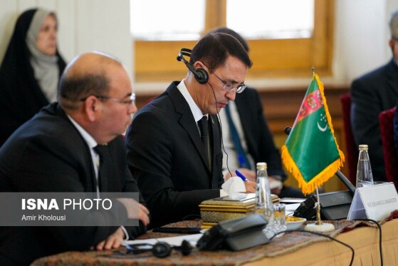 نشست نمایندگان ویژه کشورهای همسایه افغانستان