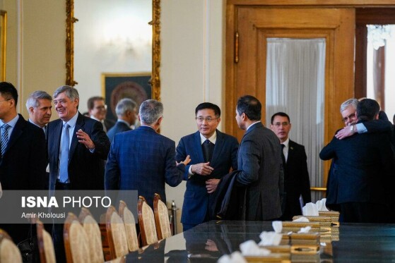 نشست نمایندگان ویژه کشورهای همسایه افغانستان