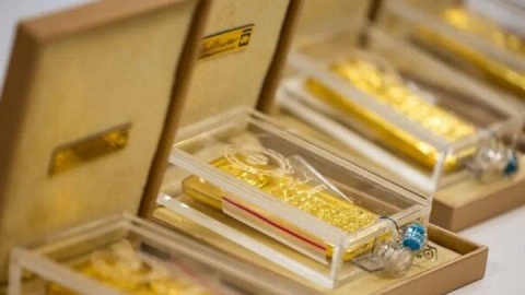 ارزانی دلار، طلا را گران کرد