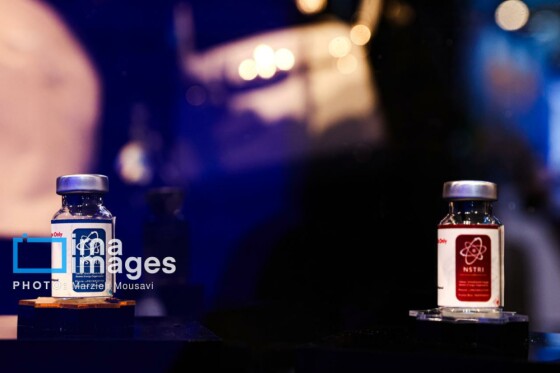 بازدید معاون اول رئیسجمهور از نمایشگاه ایران ساخت