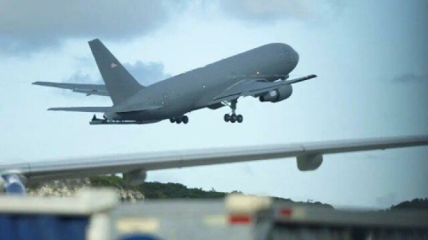 خطرآفرینی هواپیمای ارتش آمریکا برای هواپیمای مسافربری بر فراز کارائیب