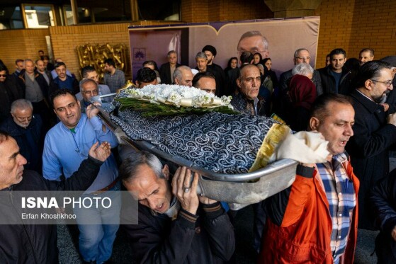مراسم تشییع پیکر کامران فانی