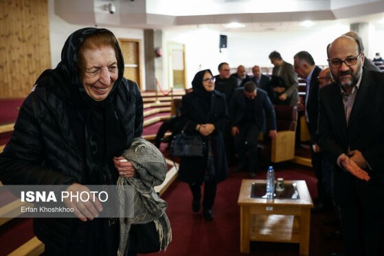 مراسم تشییع پیکر کامران فانی