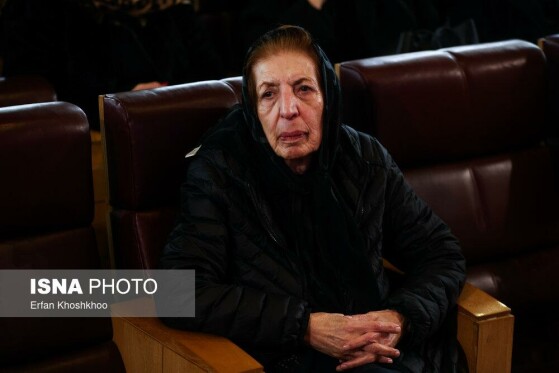 مراسم تشییع پیکر کامران فانی