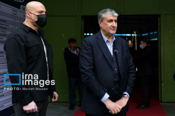 بازدید معاون اول رئیسجمهور از نمایشگاه ایران ساخت