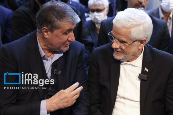 بازدید معاون اول رئیس‌جمهور از نمایشگاه ایران ساخت