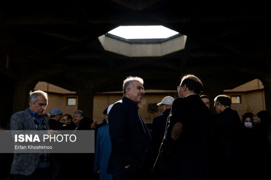 مراسم تشییع پیکر کامران فانی