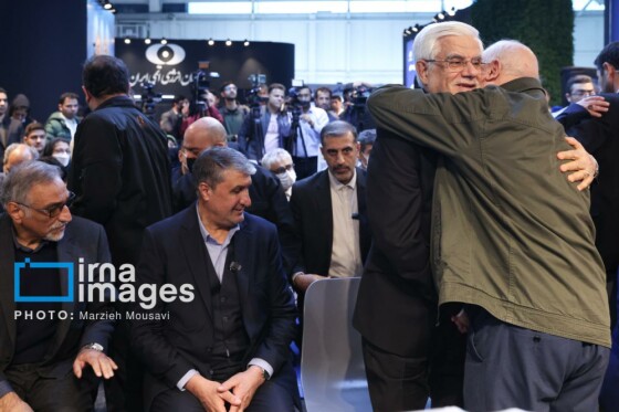 بازدید معاون اول رئیسجمهور از نمایشگاه ایران ساخت