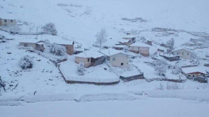 محور پونل- خلخال مسدود است