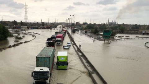 بندرعباس در آب غرق شد