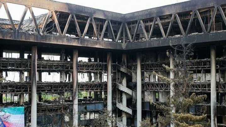 مسئولیت بازسازی ساختمان‌ شیشه‌ای به سازمان مجری واگذار شد