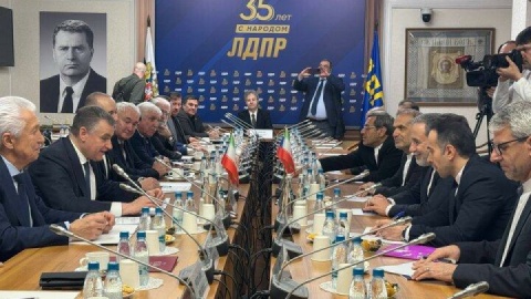 عراقچی: روابط تهران و مسکو به‌طور همه‌جانبه در حال گسترش است