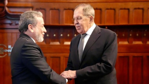 گزارش تصویری/ دیدار و گفت‌وگوی وزرای خارجه ایران و روسیه