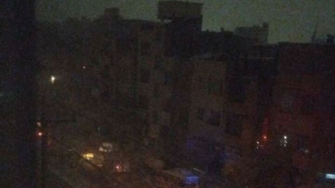 بارش برف برق بخشی از مشهد را قطع کرد