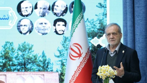 پزشکیان: قدرت مردم در جنگ ۱۲ روزه دشمن را ذلیل و ناامید کرد