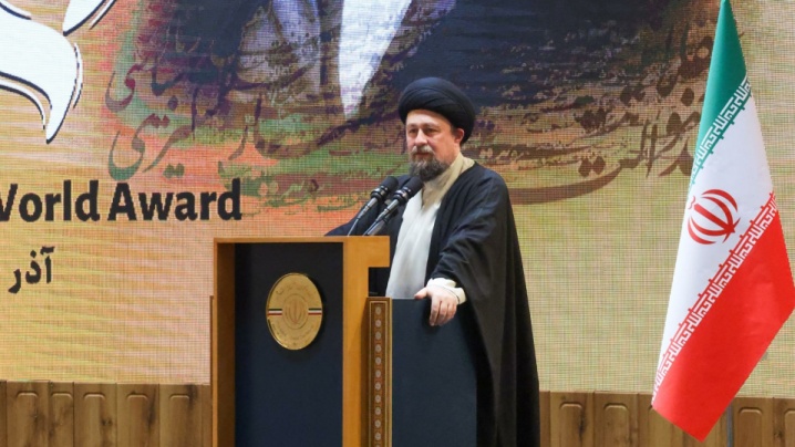 قرن‌های آینده از امام خمینی(ره) بیشتر خواهند گفت