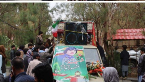 تشییع شهید اهل سنت بر فراز دستان مردم شهید پرور زاهدان