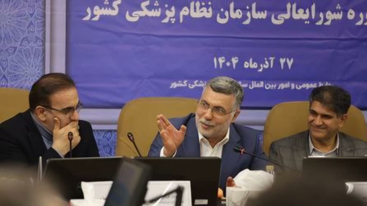 نباید اجازه دهیم اعتماد مردم به جامعه پزشکی خدشه‌دار شود