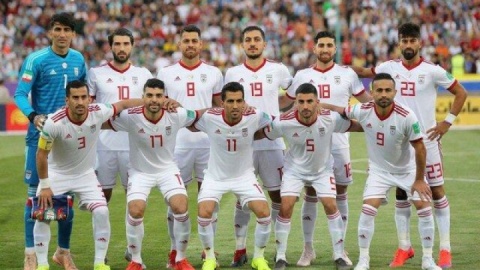 آیا روادید کاروان ۵۳ نفره ایران برای سفر به آمریکا صادر میشود؟