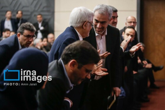 آیین نواختن زنگ آغاز معاملات