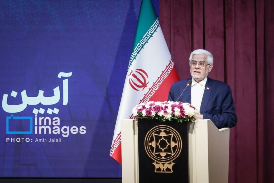 آیین نواختن زنگ آغاز معاملات