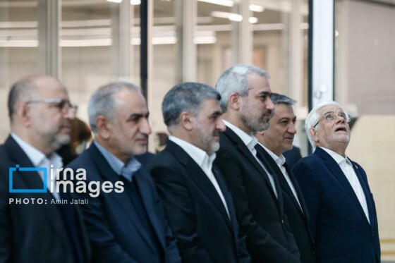 آیین نواختن زنگ آغاز معاملات