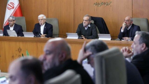 گزارش وزیر نفت از کاهش مصرف روزانه بنزین پس از اجرای طرح ساماندهی کارهای سوخت