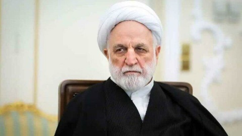 سازمان بازرسی مسئله ارز را رها نکند