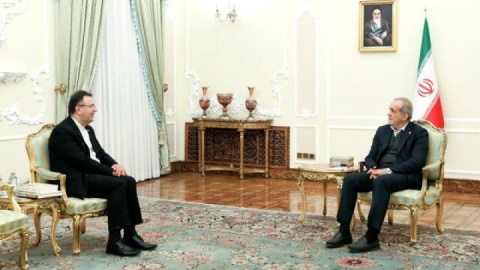 تأکید پزشکیان بر ارتقای همگرایی ایران و گرجستان در معادلات نوین قفقاز