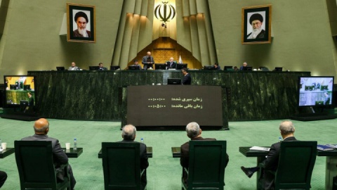 همگرایی در مدیریت بازار ارز و حمایت از معیشت مردم