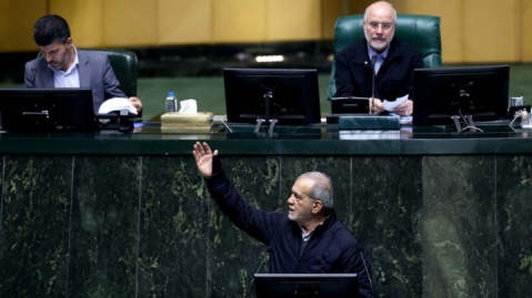 پزشکیان: در وضعیت فعلی اکثر استان‌ها مشکل آب دارند