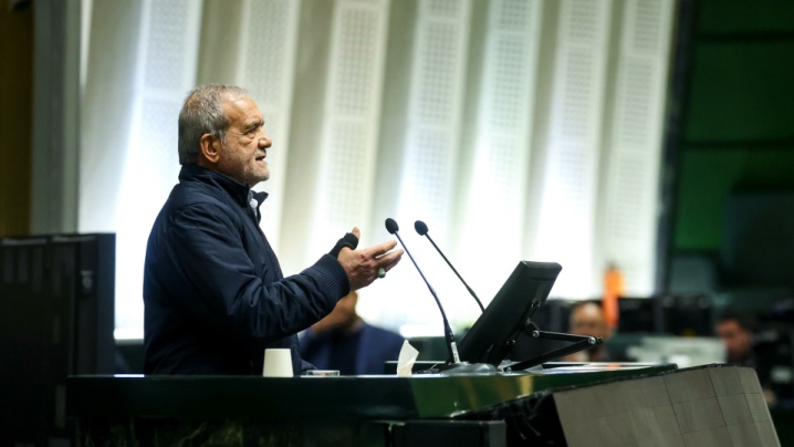 پزشکیان: اجرای کالابرگ در دستورکار دولت قرار دارد