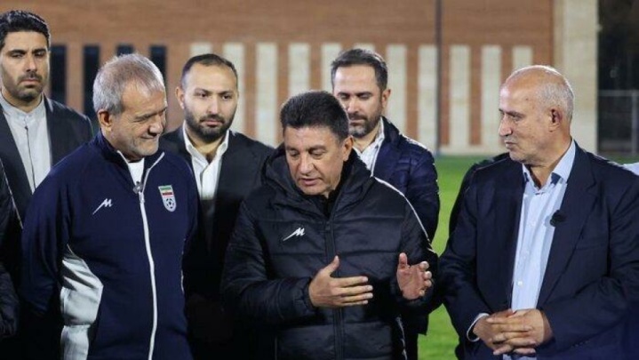 چرا  تیم ملی فوتبال علاوه بر کمک‎‌های دولتی، به حمایت مالی بنگاه‌های متمول اقتصادی احتیاج دارد؟