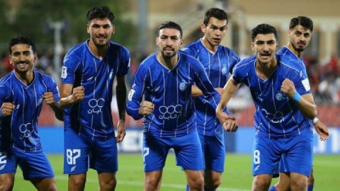 استقلال با غلبه بر المحرق صعود کرد