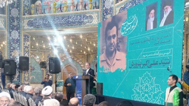 عراقچی: منکر کمبودها، اشتباهات و مدیریت‌های غلط نیستم