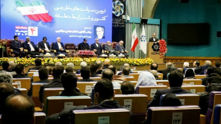 دو ماموریت نخست وزارت خارجه؛ تلاش برای رفع تحریم و کمک به اقتصاد کشور