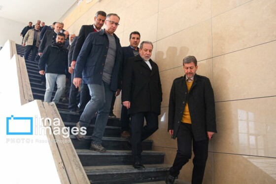 سفر وزیر امور خارجه به اصفهان