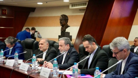 عراقچی: ایران و روسیه در برابر سیاست‌های سلطه‌طلبانه آمریکا مواضع یکسان دارند