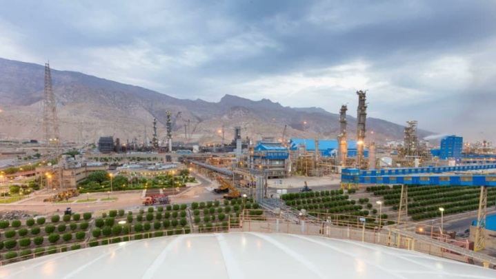 رشد ۱۵۳ درصدی درآمد عملیاتی پتروشیمی پردیس در دوماهه مهر و آبان ۱۴۰۴