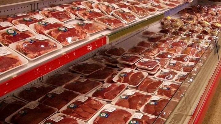 افزایش واردات گوشت برای تنظیم بازار شب رمضان