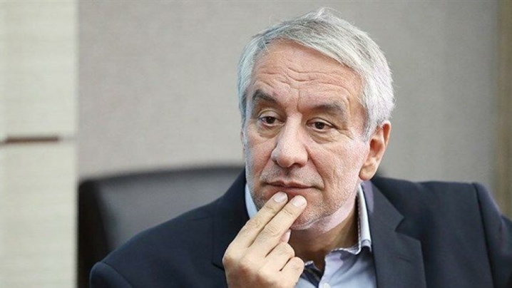 کفاشیان: زنوزی با خط‌دهی به تماشاگران، فوتبال را به آشوب می‌کشد