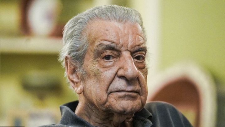 در مسیر خرد و آزادی