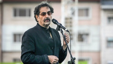 اگر مولانا در ایران بود، از بین رفته بود