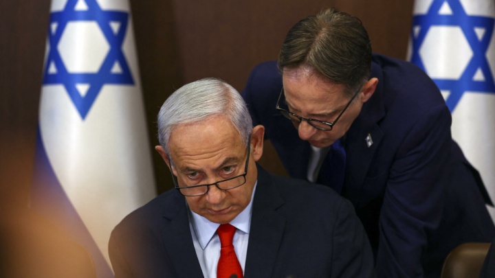 «دروازه‌بان اسرار نتانیاهو» هک شد؛ نفوذ سایبری به تلفن رئیس دفتر نخست‌وزیر اسرائیل