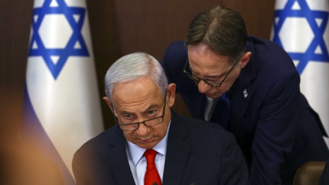 «دروازه‌بان اسرار نتانیاهو» هک شد؛ نفوذ سایبری به تلفن رئیس دفتر نخست‌وزیر اسرائیل